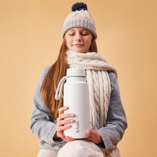 insulated flip top 1L bottle - white out